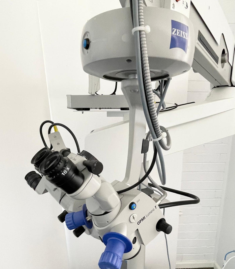 Zeiss OPMI Lumera T [Refurbished]